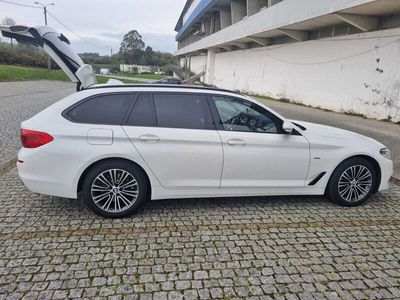 Usado 2018 BMW 520 Sport Line Sedan | € 28.500 (Super Preço)