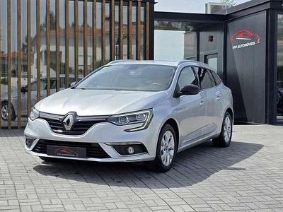 Cinzento Usado 2020 Renault Mégane GrandTour Carrinha | € 15.900 (Preço justo)