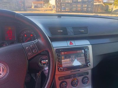 Usado 2006 VW Passat Sedan | € 2.600