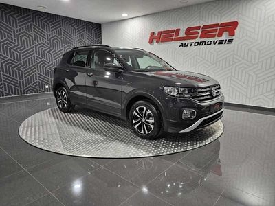 Usado VW T-Cross 95 HP (69 kW) 2020 Cinzento SUV