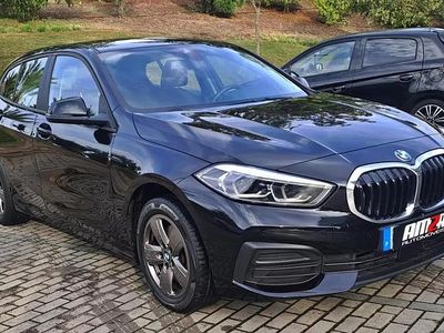 Usado BMW 116 Comfort Edition 116 HP (85 kW) 2021 Cinzento Citadino