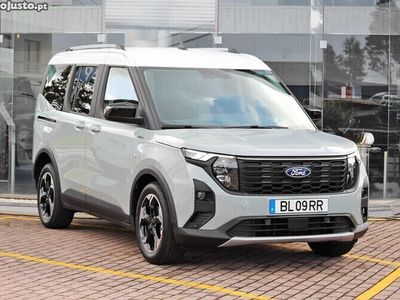 Usado Ford Tourneo Active 125 HP (91 kW) 2024 Verde