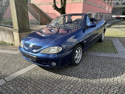 Azul Usado 1999 Renault Mégane Coupé Coupé | € 3.950