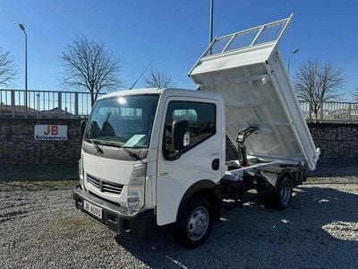 Branco Usado 2014 Nissan Cabstar Pickup | € 22.250