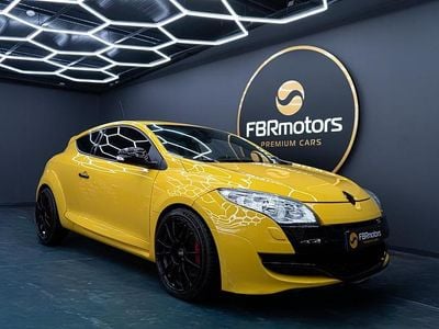 Outra Usado 2011 Renault Mégane III Coupé | € 21.990