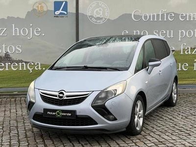 Cinzento Usado 2014 Opel Zafira Monovolume | € 13.500 (Preço elevado)