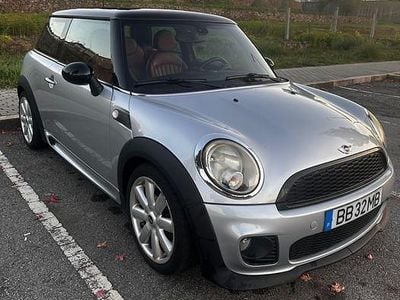 Usado 2009 Mini John Cooper Works Citadino | € 8.990 (Preço elevado)