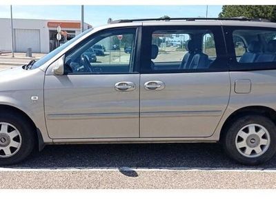 usado Kia Carnival Executive Diesel