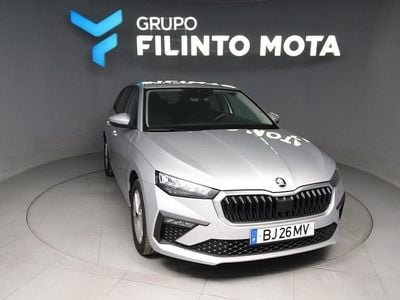 Usado Skoda Scala Style 116 HP (85 kW) 2024 Cinzento Citadino