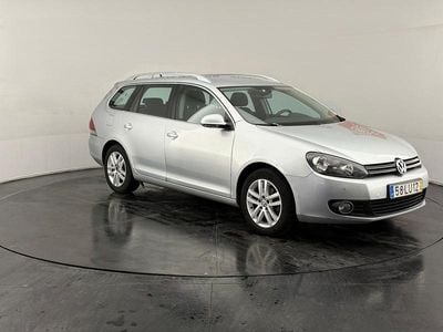 Usado VW Golf VI 105 HP (77 kW) 2011 Cinzento Citadino