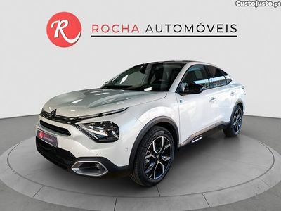 Branco Usado 2023 Citroën e-C4 Shine SUV | € 28.900