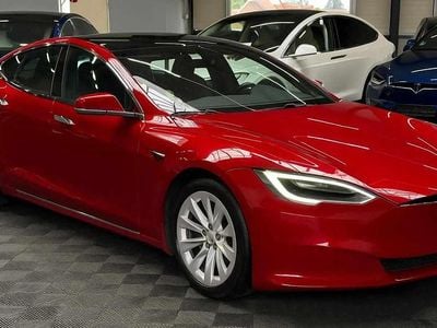 Vermelho Usado 2020 Tesla Model S Long Range AWD Citadino | € 41.000