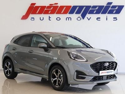 Cinza Usado 2025 Ford Puma ST-Line SUV | € 21.800 (Preço justo)
