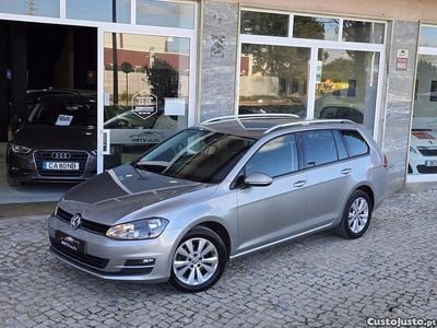 Cinza Usado 2015 VW Golf VII Edition Carrinha | € 11.950 (Preço justo)