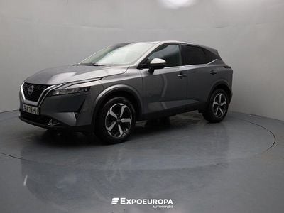 Usado Nissan Qashqai N-Connecta 139 HP (102 kW) 2023 Cinzento SUV