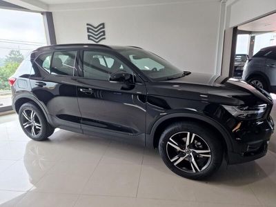 usado Volvo XC40 D3 R DESIGNE