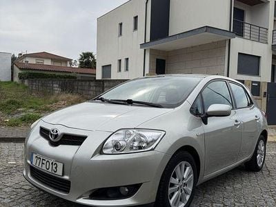 Usado Toyota Auris 90 HP (66 kW) 2008 Citadino
