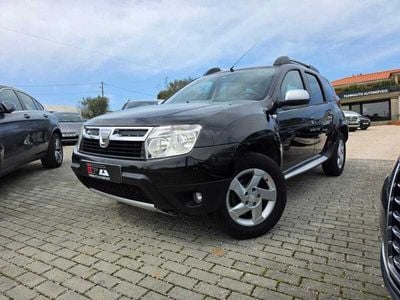Usado Dacia Duster 90 HP (66 kW) 2011 Preto SUV