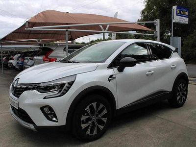 Branco Usado 2023 Renault Captur SUV | € 21.500 (Preço elevado)