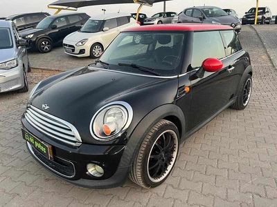 Usado Mini ONE 90 HP (66 kW) 2010 Preto Citadino