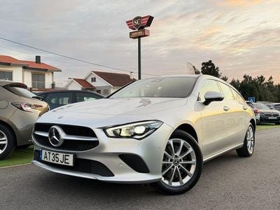 Usado Mercedes CLA250 Shooting Brake Style 218 HP (160 kW) 2022 Cinza Carrinha