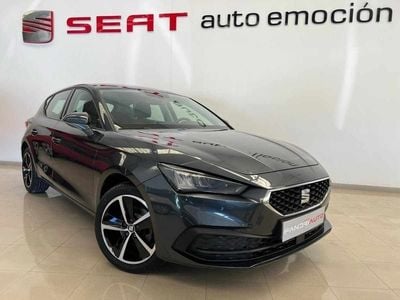 Preto Usado 2022 Seat Leon Style Citadino | € 26.900 (Caro)