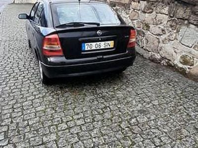 Usado 2001 Opel Astra Sedan | € 1.500 (Preço justo)