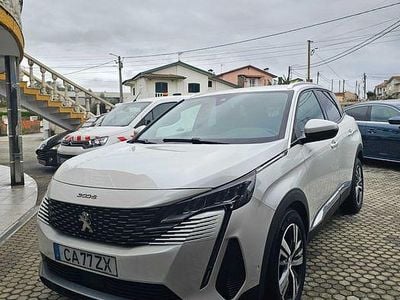 Usado 2021 Peugeot 3008 Allure Sedan | € 17.500 (Preço justo)