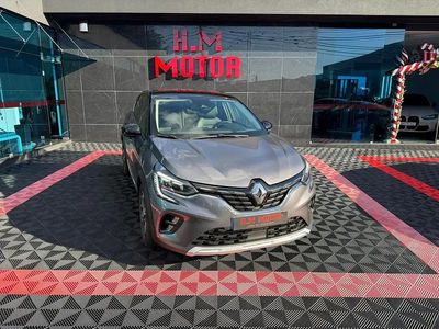 Cinzento Usado 2022 Renault Captur SUV | € 17.300 (Preço justo)