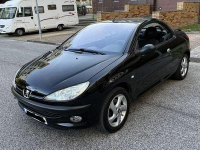Usado 2001 Peugeot 206 CC Cabrios | € 3.500