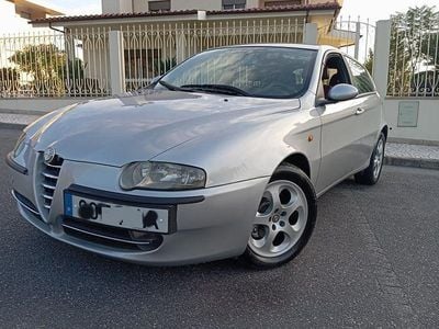 Usado 2002 Alfa Romeo 147 Citadino | € 2.250