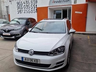 Usado VW Golf VII 116 HP (85 kW) 2017 Branco Carrinha
