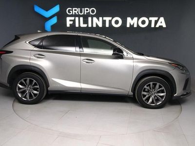 Usado Lexus NX300h Sport Line 197 HP (144 kW) 2018 Cinza SUV