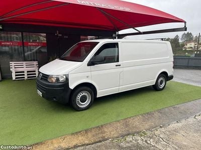 Branco Usado 2013 VW T5 Van | € 9.450