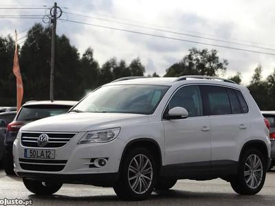 Usado VW Tiguan Trendline 150 HP (110 kW) 2010 Branco SUV