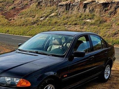 Usado 2000 BMW 320 Sedan | € 6.500 (Caro)