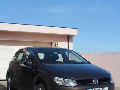 Usado VW Polo LOUNGE 75 HP (55 kW) 2016 Sedan
