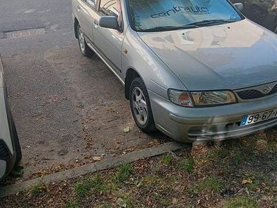 Usado 1999 Nissan Almera Sedan | € 1.000