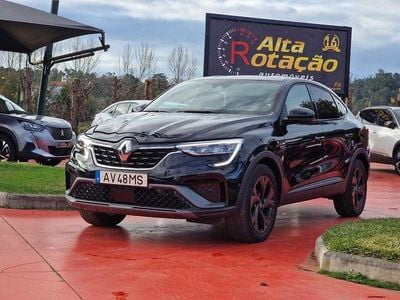 Preto Usado 2022 Renault Arkana SUV | € 24.900 (Preço justo)