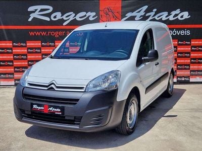 Branco Usado 2017 Citroën Berlingo Monovolume | € 14.900