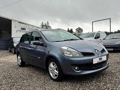Cinzento Usado 2008 Renault Clio II Carrinha | € 4.000 (Preço justo)