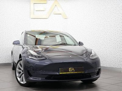 Usado Tesla Model 3 Standard Range Plus 208 kW (283 HP) 2019 Cinza Sedan