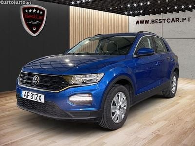 Usado VW T-Roc 109 HP (80 kW) 2021 Azul SUV