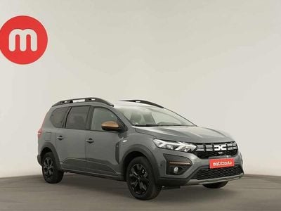 Cinzento Usado 2025 Dacia Jogger Extreme Monovolume | € 20.999 (Preço justo)