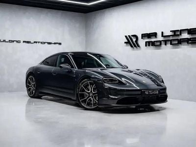 Usado Porsche Taycan Performance Package 279 kW (380 HP) 2024 Cinza antracite Sedan