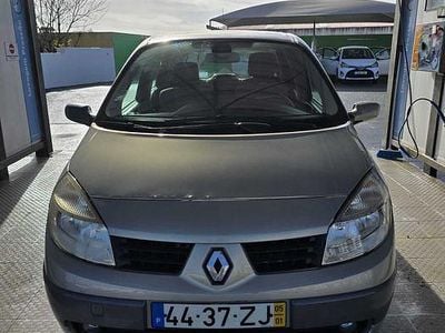 Usado Renault Scénic II 101 HP (74 kW) 2005 Monovolume