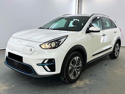 Branco Usado 2021 Kia e-Niro SUV | € 17.800 (Preço justo)