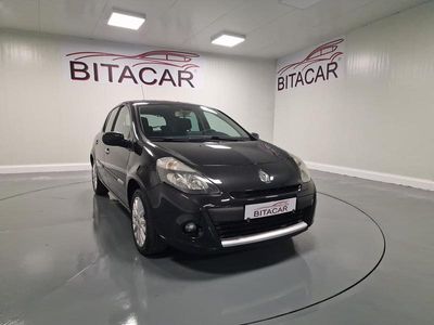 Preto Usado 2010 Renault Clio II | € 7.950 (Caro)
