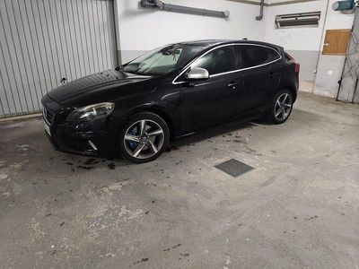 Usado 2014 Volvo V40 Sedan | € 11.250 (Preço elevado)