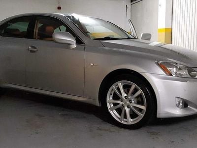 Usado Lexus IS220d Sport Line 177 HP (130 kW) 2006 Sedan